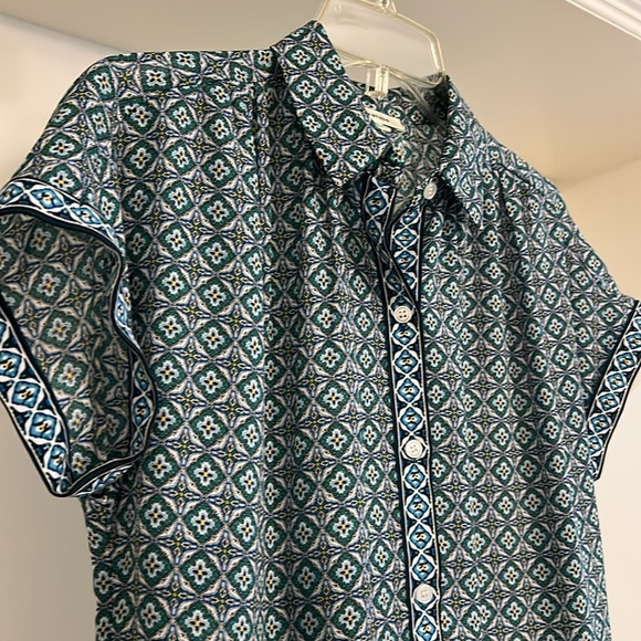 Max Studio Button Front Blouse - Picture 2 of 9